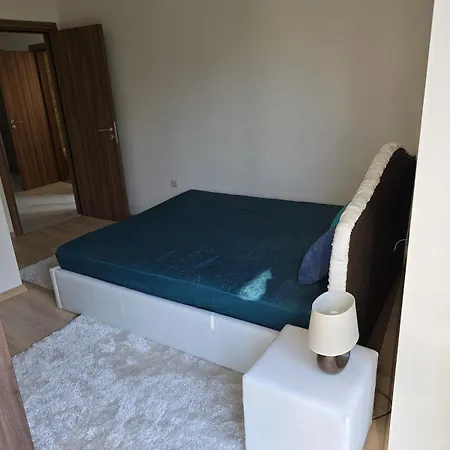Apartament Seaview 2 Bedroom With Swimming Pool & Pkg
