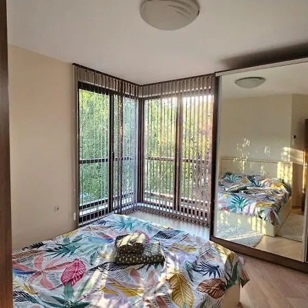 Seaview 2 Bedroom With Swimming Pool & Pkg Apartament *