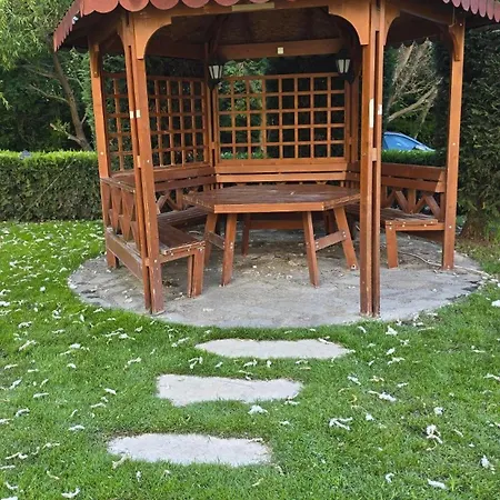 דירה Seaview 2 Bedroom With Swimming Pool & Pkg *